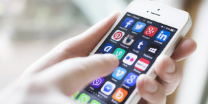 Smartphone Tips: Organizing Your Apps